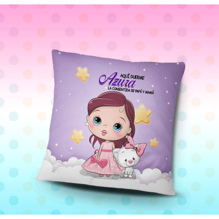 Cojín personalizado para la cama de su hija